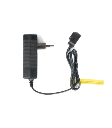 ASIWO Mako EU Charger